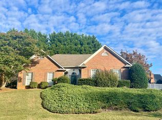 225 Georgetown Ct, Moore, SC 29369