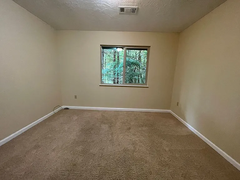 2485 Sonnenfelt Rd — Photo 33