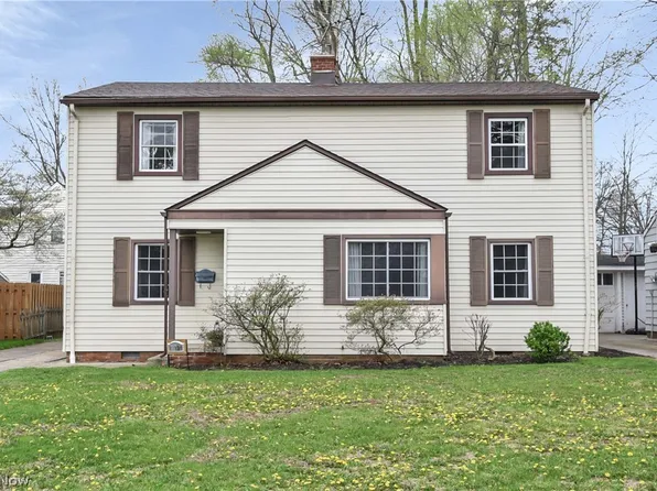 21237 Westwood Rd, Cleveland, OH 44126