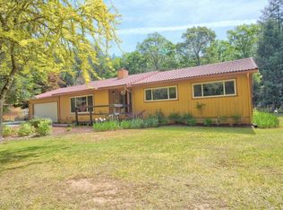 777 Williamson Loop, Grants Pass, OR 97526