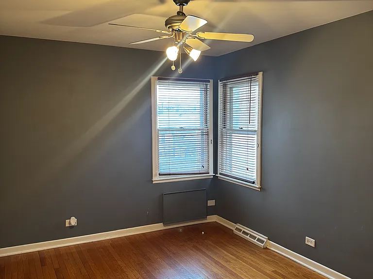 5038 W Wellington Ave — Photo 9