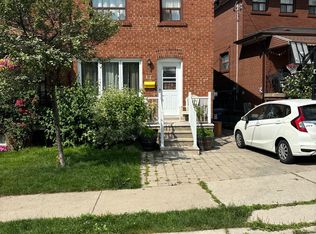 17 Holmesdale Cres, Toronto, ON M6E1Y3