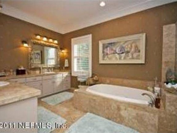 MARBLE TUB & SHOWER!!!