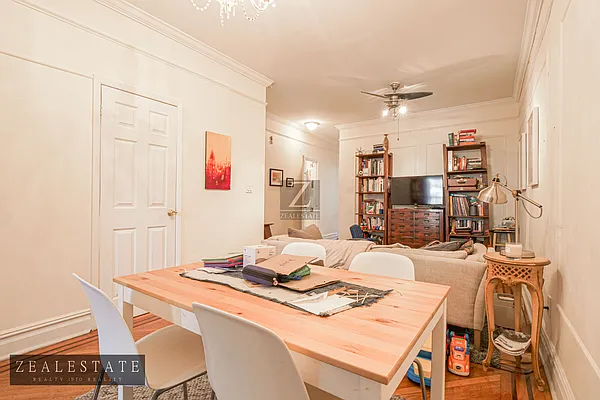 Rented by ZealEstate Group Inc | media 21