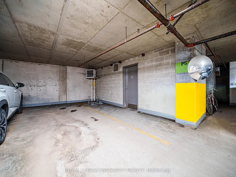 195 Besserer St #1504 — Photo 31