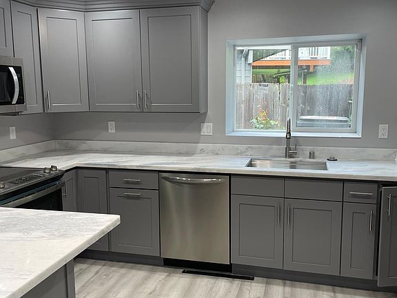 2nd image of 12609 NE 113th Ct #1