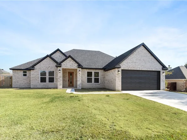 704 Lorey Ln, Caldwell, TX 77836