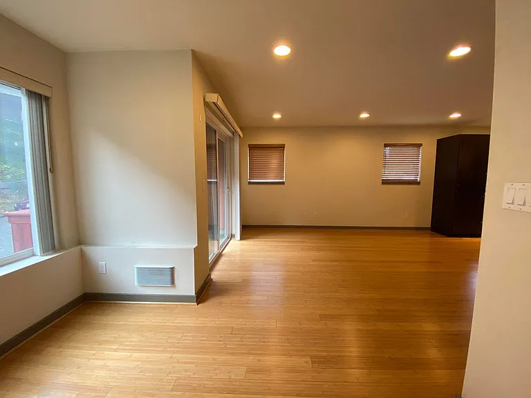4034 Pasadena Pl NE — Photo 22