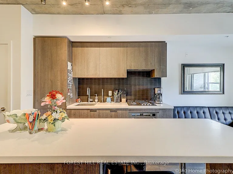109 Ossington Ave #202 — Photo 5