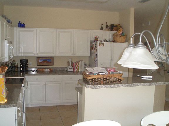 Spacious kitchen