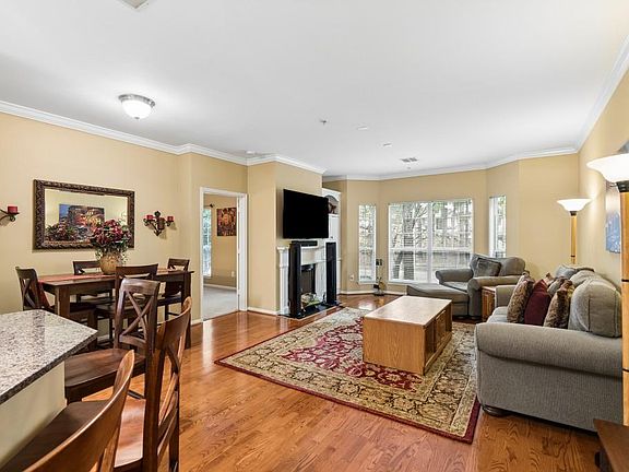 3rd image of 5641 Roswell Rd Unit 217