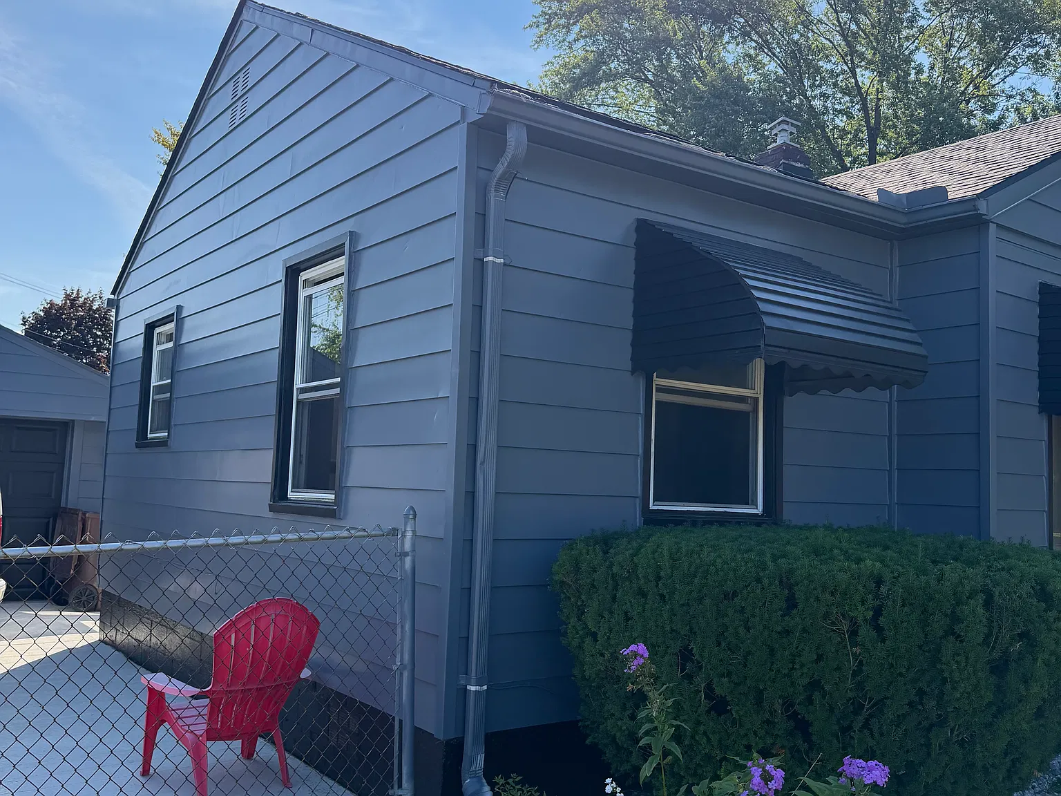 2 bed, 850 sqft, $1,900 — Photo 2