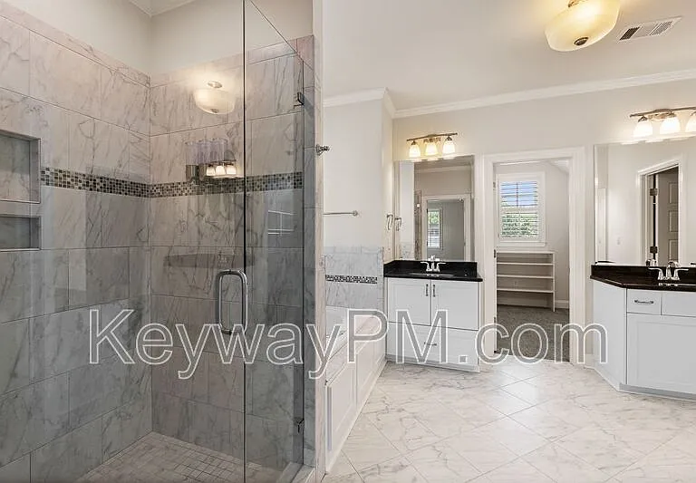 232 Dixon Ct — Photo 16