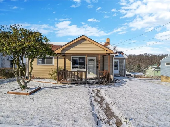 515 Pinehurst Dr, North Versailles, PA 15137