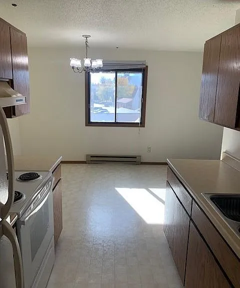 2833 19th Ave S #3 — Photo 3