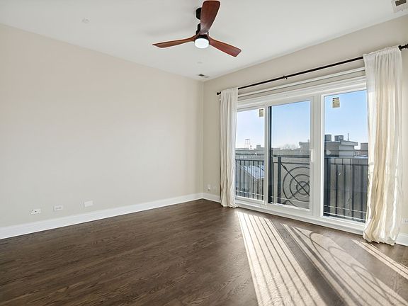 5th image of 524 N Hermitage Ave APT 9