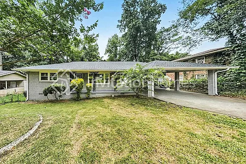 2813 Battlecrest Dr Photo 1