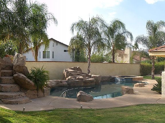 Large Entertainer's Dream Home