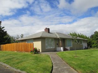 887 Lexington Ave, Astoria, OR 97103