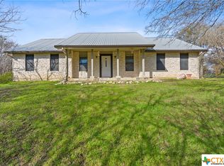 601 Oakwood Dr, Buda, TX 78610
