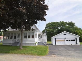 4 Orchard Hts, Lewiston, ME 04240