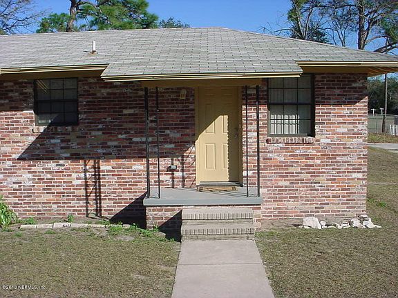 2nd image of 8155 Cheryl Ann Ln