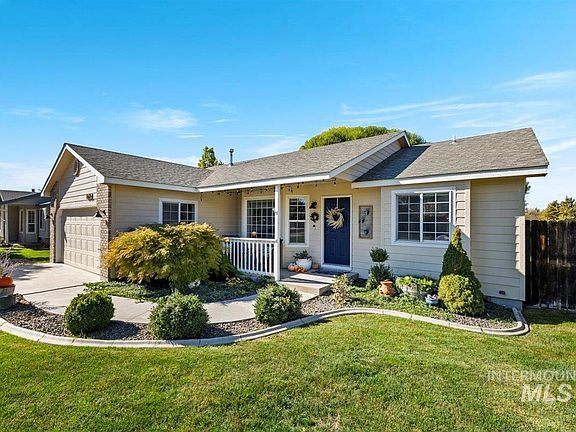 4th image of 16415 Coral Dr