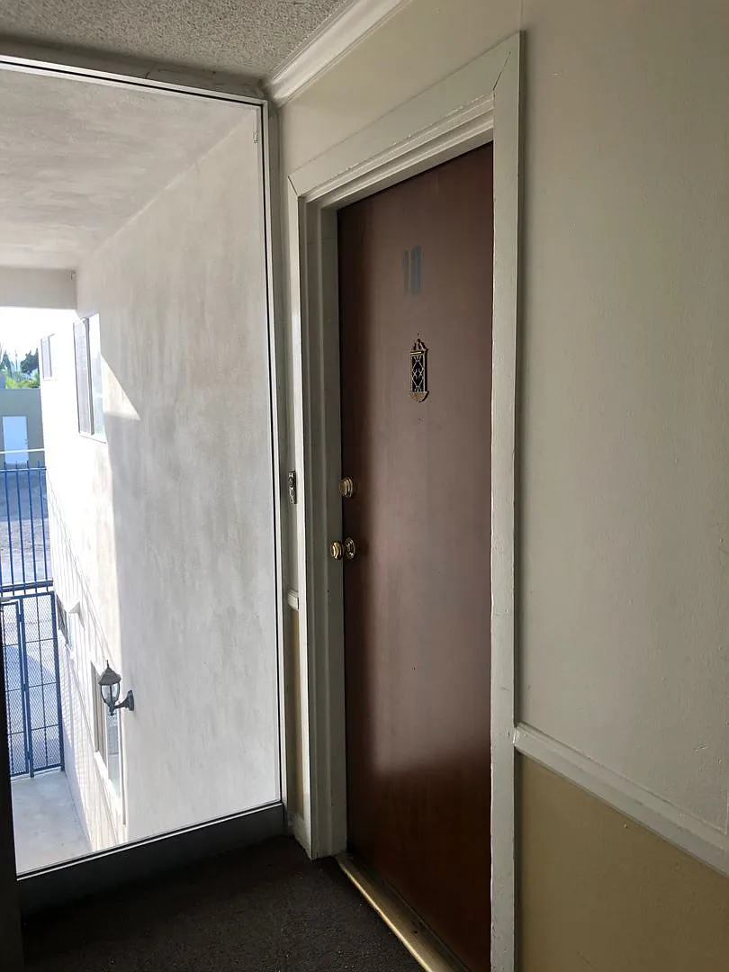 Recently Remodeled 1br In North Park | Parking & Laundry — Photo 4