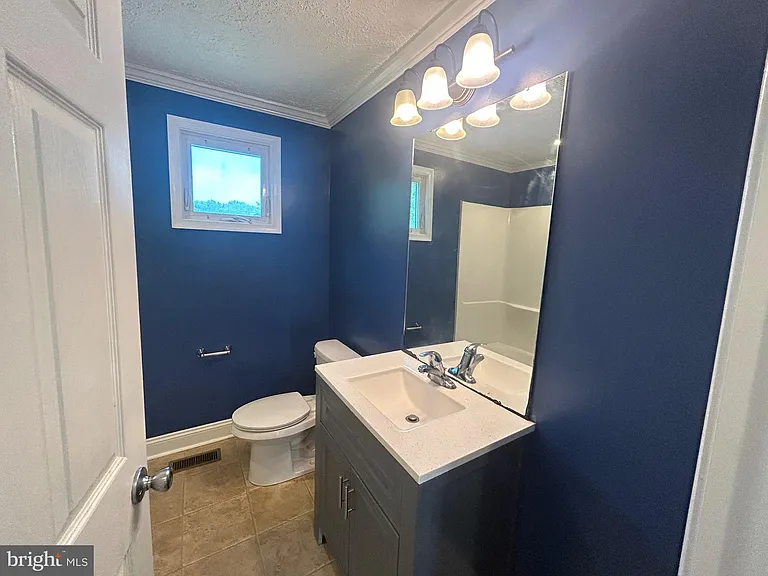 2201 Pondtown Rd — Photo 15