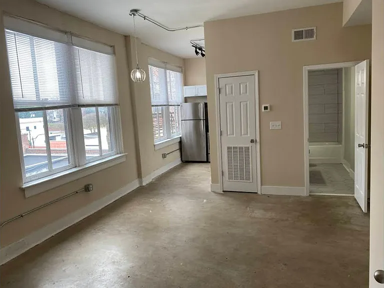 Ray Commons — Photo 14