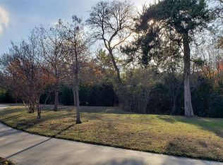 1630 Elmwood Blvd, Dallas, TX 75224