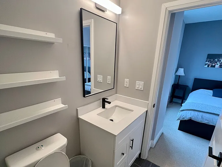 3520 Danforth Ave #Penthouse 8 — Photo 11