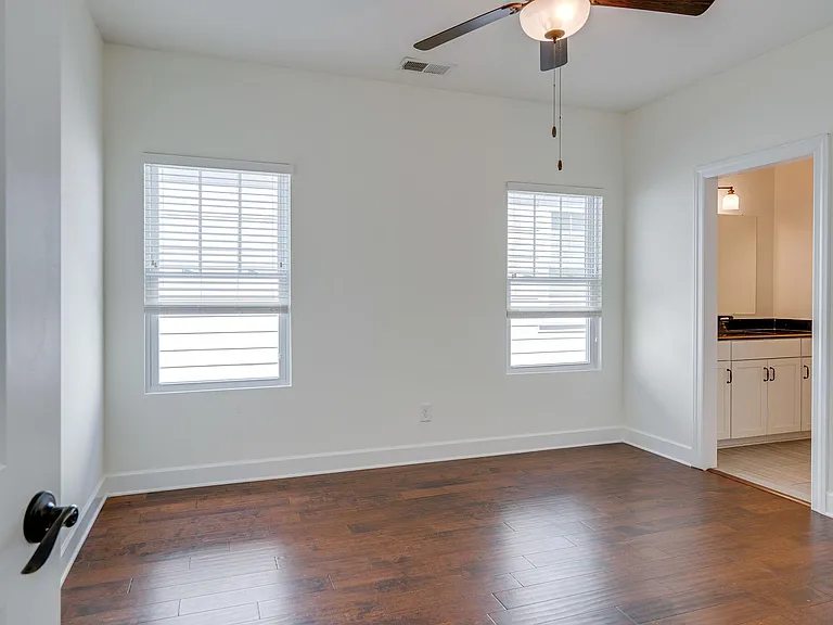5222 Kentucky Ave — Photo 11