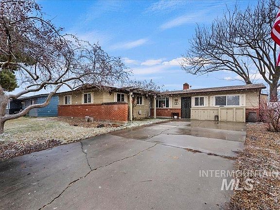 2nd image of 8931 W Brynwood Dr