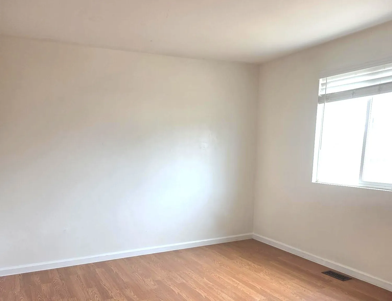 4 bed, 1192 sqft, $2,750 — Photo 4