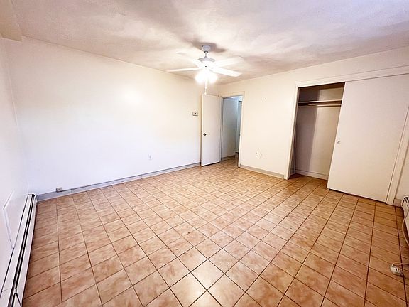 5th image of 154 Sewall Ave #1