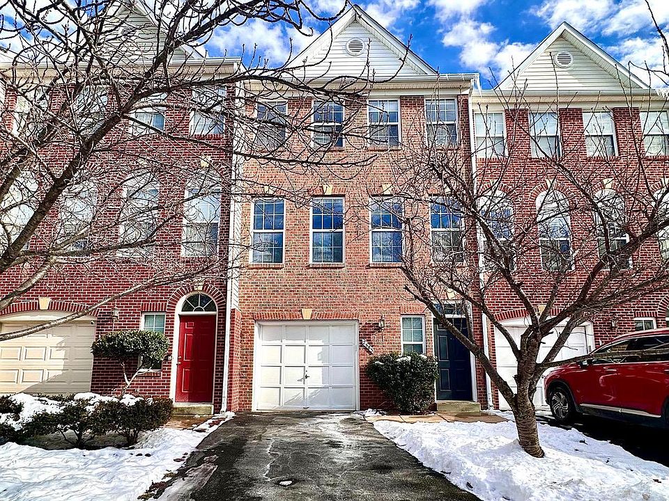 1st image of 2583 James Madison Cir