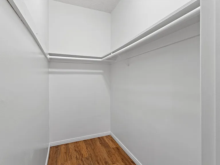 749 Garland Ave — Photo 26