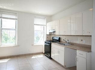 236 Frost St APT 2L, Brooklyn, NY 11211