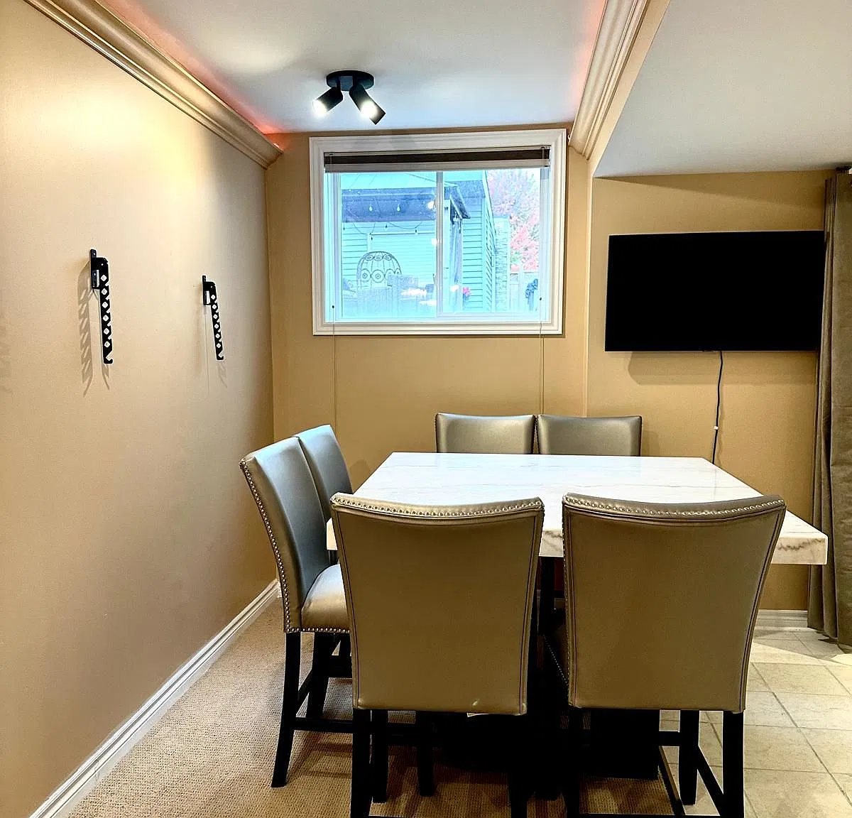 3 bed, $2,000 — Photo 4