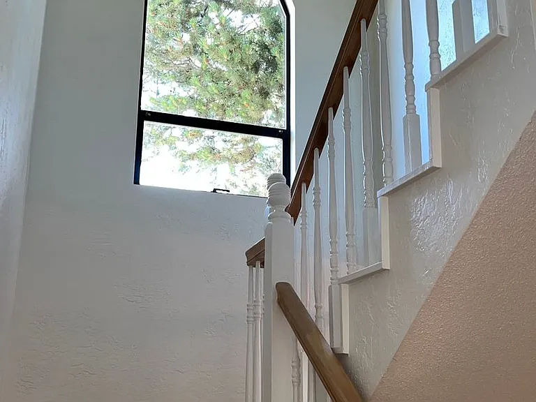 495 Chestnut St #8 — Photo 5