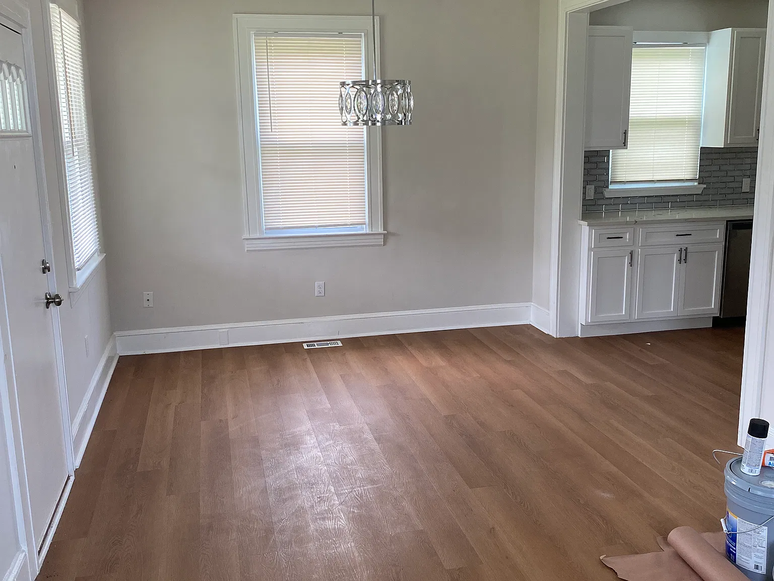 6512 Golden Ring Rd — Photo 2