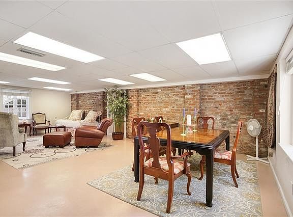 5th image of 4911 Saint Charles Ave #2