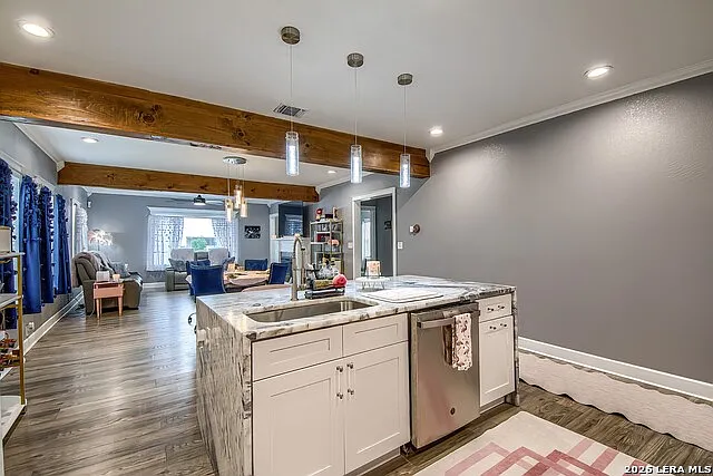 1002 W French Pl — Photo 9
