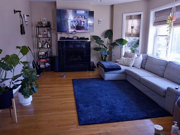 Living room with fireplace