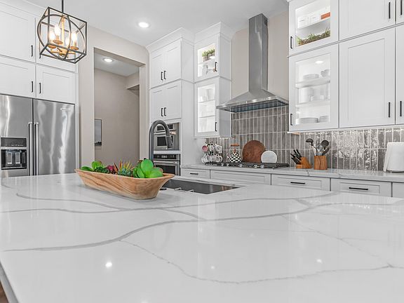 3rd image of 14036 W DESERT FLOWER Drive