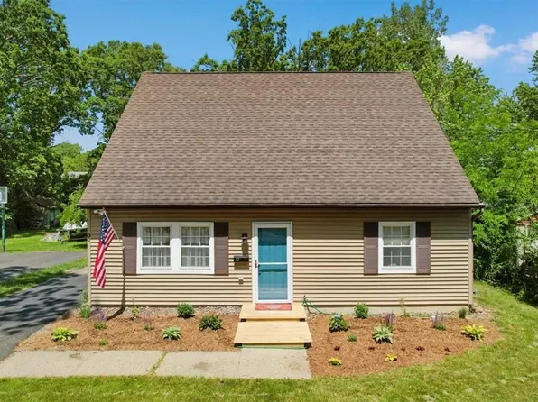 32 Maple Street, Cornwall, NY 12518