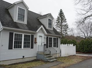 61 W Prescott St, Nashua, NH 03064
