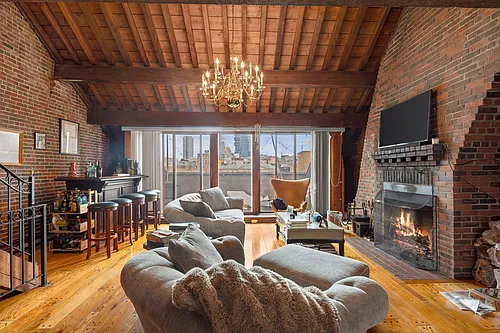 77 Fulton St #PENTHOUSE Photo 1