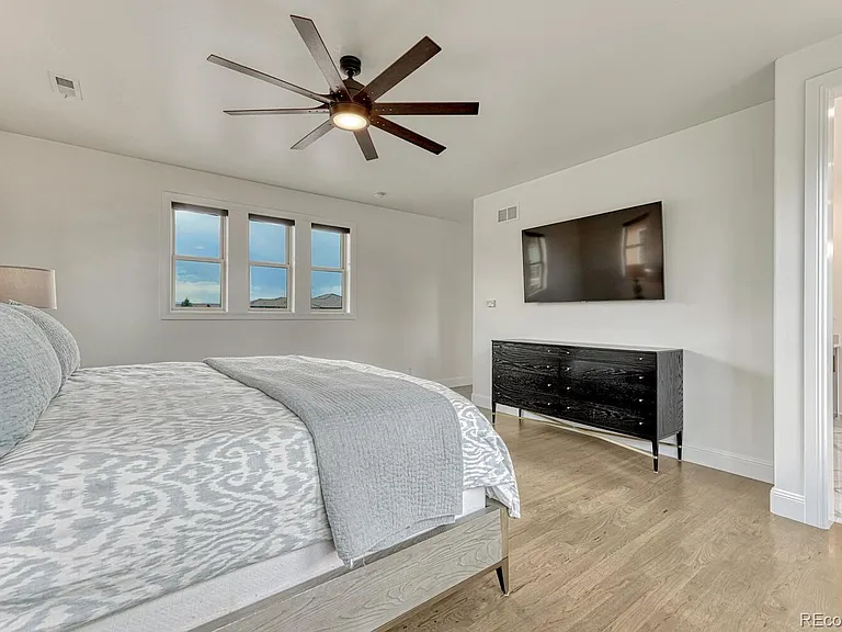9486 E Winding Hill Ave — Photo 25